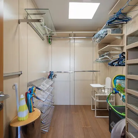 Penthouse With Private Swimming Pool