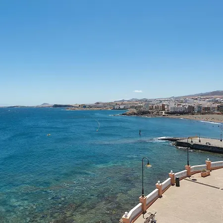 Penthouse With Private Swimming Pool *