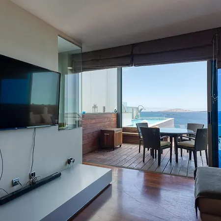 Penthouse With Private Swimming Pool *