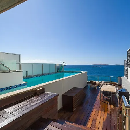 Penthouse With Private Swimming Pool Apartmán