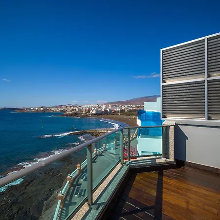 Penthouse With Private Swimming Pool