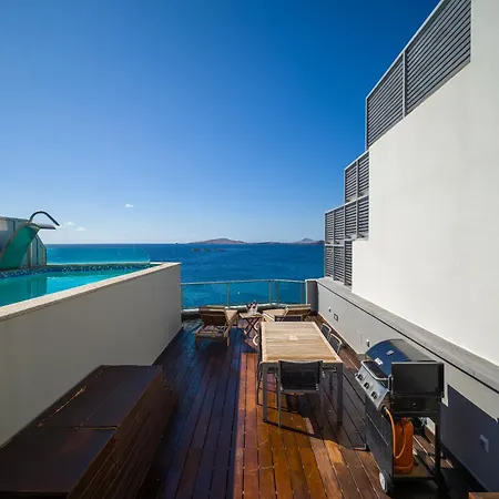 Penthouse With Private Swimming Pool *