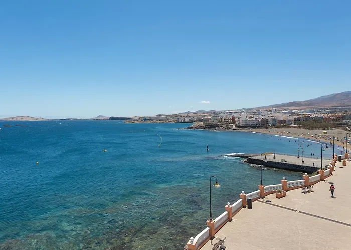 Penthouse With Private Swimming Pool *