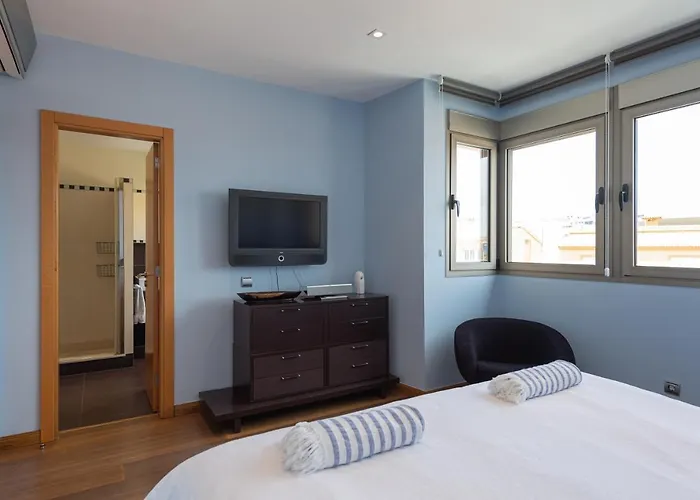 Penthouse With Private Swimming Pool