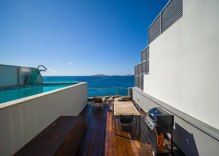 Penthouse With Private Swimming Pool *