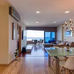 Penthouse With Private Swimming Pool Apartment *